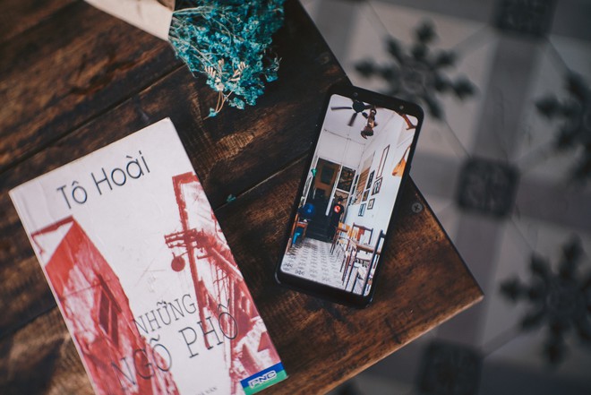 Một tuần l&agrave;m nhiếp ảnh gia c&ugrave;ng Samsung Galaxy A6 - Ảnh 1.