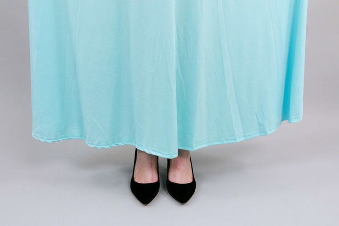 Trải nghiệm v&aacute;y thần kỳ mặc được chục kiểu kh&aacute;c nhau: Đời kh&ocirc;ng như l&agrave; mơ - Ảnh 7.