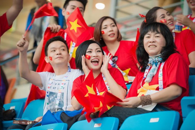 Là fan cuồng của bóng đá, những sao Việt này hẳn sẽ đứng ngồi không yên khi World Cup đang đến gần! - Ảnh 13.