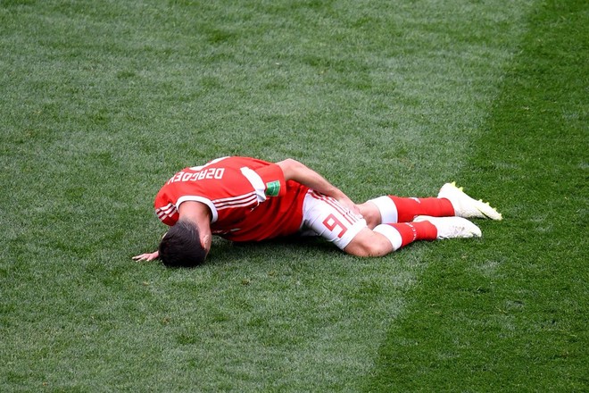 Trai đẹp Golovin tỏa sáng, giúp Nga thắng đậm trận khai màn World Cup 2018 - Ảnh 5.