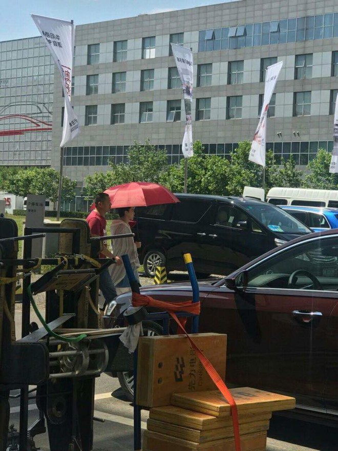 Phạm Băng Băng tươi cười thoải m&aacute;i giữa cơn b&atilde;o scandal c&oacute; con ri&ecirc;ng, bỏ quốc tịch Trung Quốc - Ảnh 7.
