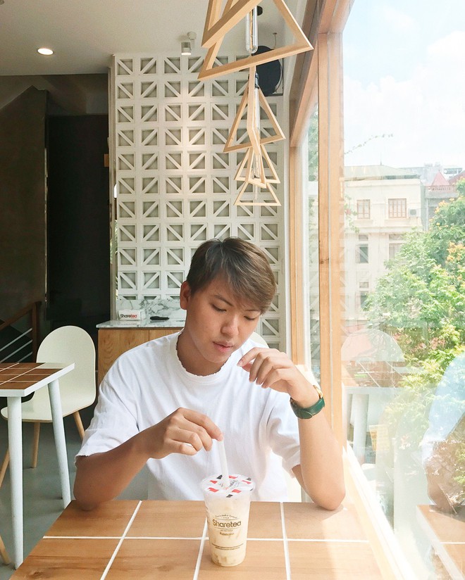 Anh ch&agrave;ng food blogger up ảnh diễn mặt lạnh, d&acirc;n t&igrave;nh nhảy v&agrave;o x&ocirc;n xao: Bản sao Ch&acirc;u B&ugrave;i! - Ảnh 7.