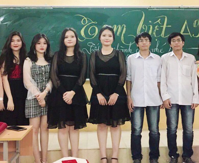 Chuyện hy hữu: Lớp học c&oacute; 3 cặp sinh đ&ocirc;i y hệt nhau, c&ugrave;ng l&agrave; học sinh giỏi, c&ugrave;ng đăng k&yacute; 1 khối x&eacute;t tuyển đại học - Ảnh 1.