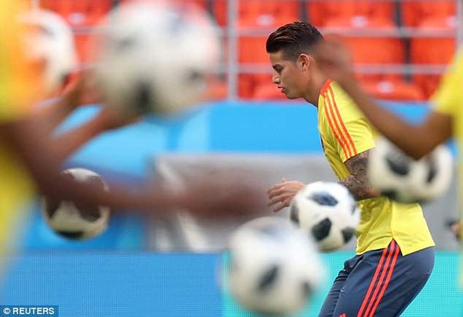 Vua ph&aacute; lưới World Cup 2014 chạy đua với&hellip; World Cup 2018 - Ảnh 2.