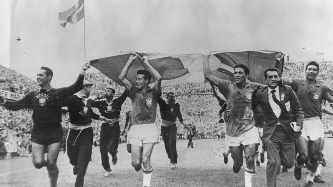 Lịch sử World Cup 1958: Vua b&oacute;ng đ&aacute; Pele bước ra &aacute;nh s&aacute;ng - Ảnh 4.