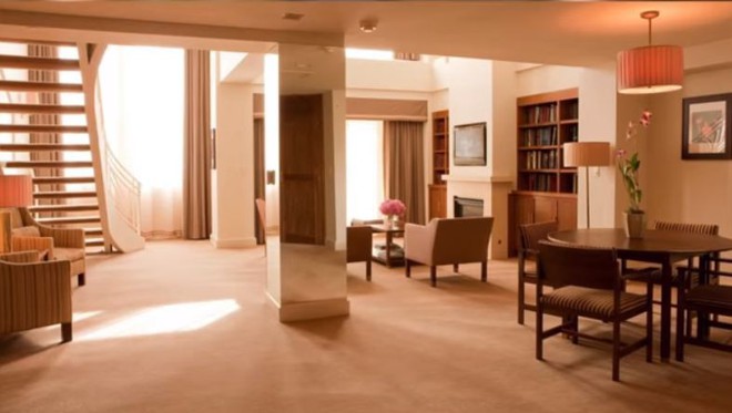 Loạt scandal xấu t&iacute;nh khiến c&aacute;c sao sụp đổ h&igrave;nh tượng thi&ecirc;n thần th&aacute;nh thiện d&agrave;y c&ocirc;ng x&acirc;y dựng - Ảnh 5.