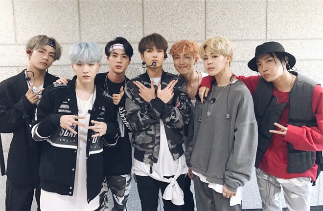Ph&aacute;t biểu về &aacute;p lực từ th&agrave;nh c&ocirc;ng to&agrave;n cầu của th&agrave;nh vi&ecirc;n BTS g&acirc;y ch&uacute; &yacute; - Ảnh 1.