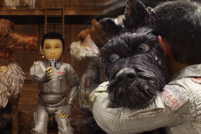 Isle of Dogs: Xã hội bầy chó qua lăng kính khác lạ của phù thủy bậc thầy Wes Anderson - Ảnh 8.