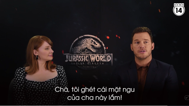 Clip độc quyền: Chris Pratt tự nhận phát ớn vì mặt thộn và thói mặc quần bó của chàng HLV khủng long - Ảnh 3.