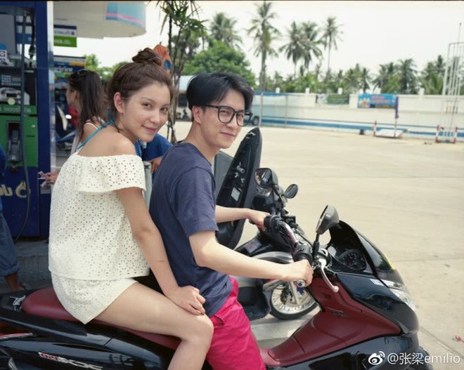 L&yacute; Tiểu Lộ tiếp tục lộ chuyện ngoại t&igrave;nh với &ocirc;ng vua nhạc sến Tiết Chi Khi&ecirc;m? - Ảnh 1.