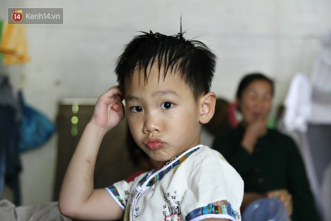 Về thăm Đinh Hữu Dư sau 8 tháng lũ dữ Yên Bái cuốn anh đi: Tìm thấy những trang nhật ký tuổi 20 của chàng phóng viên bạc mệnh - Ảnh 4.