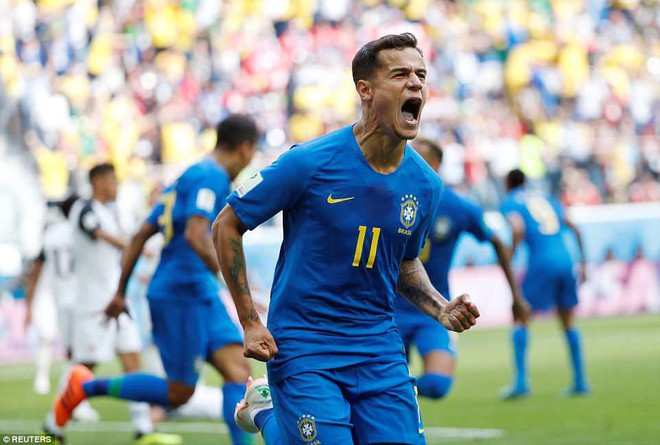 Neymar chỉ biết cười gượng khi công nghệ VAR không cho Brazil hưởng phạt đền - Ảnh 8.