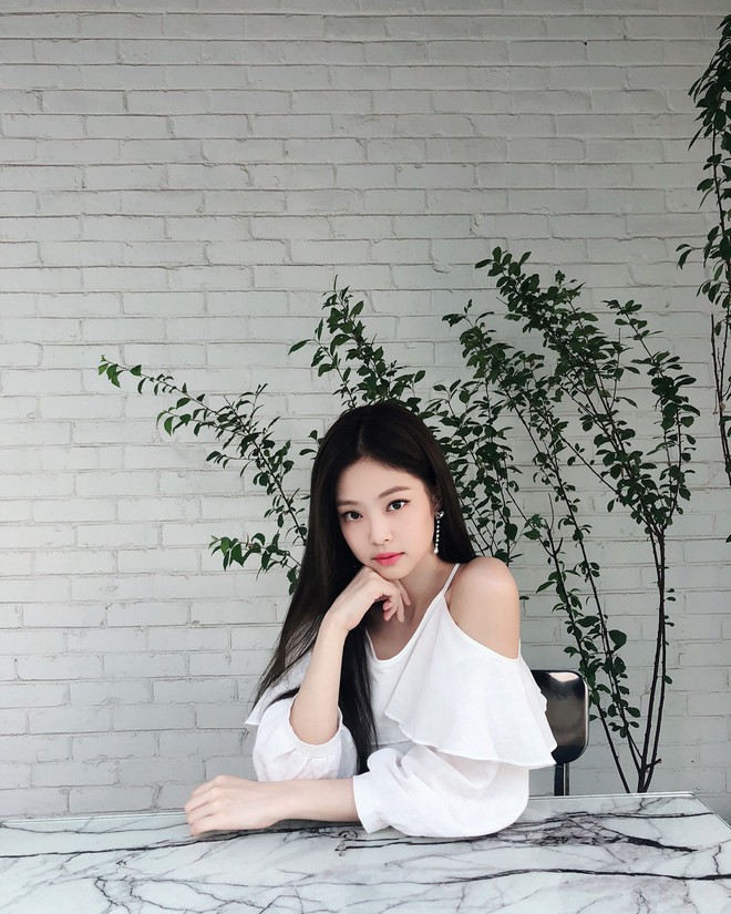 Instagram mới mở được 1 tuần, ảnh của Jennie (Black Pink) có gì hot mà toàn triệu view mỗi tấm? - Ảnh 8.