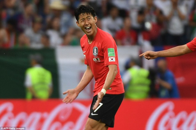 Sao Hàn Quốc để lại hình ảnh xúc động ở trận đấu với Mexico - Ảnh 3.