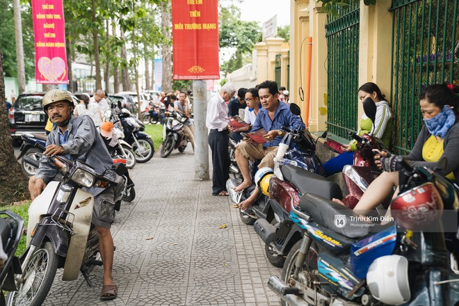 Chiều nay, 1 triệu th&iacute; sinh cả nước đ&atilde; l&agrave;m thủ tục thi THPT quốc gia 2018 - Ảnh 7.