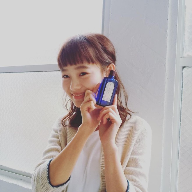 N&agrave;ng n&agrave;o bị mụn th&igrave; đừng bỏ qua 5 loại toner gi&aacute; từ 150.000VNĐ, được đ&aacute;nh gi&aacute; cao về hiệu quả l&agrave;m sạch n&agrave;y - Ảnh 8.