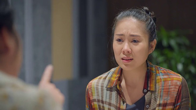 Gạo Nếp Gạo Tẻ: D&ugrave; con g&aacute;i lẻ loi trong ng&agrave;y t&acirc;n gia, b&agrave; Mai vẫn đay nghiến v&agrave; chửi rủa kh&ocirc;ng tiếc lời - Ảnh 3.
