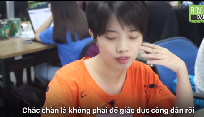 Khi 9x được hỏi về đề GDCD: Đ&acirc;y l&agrave; đề thi &aacute;? C&oacute; nhầm kh&ocirc;ng vậy? L&agrave;m xong b&agrave;i chắc lao lực - Ảnh 5.