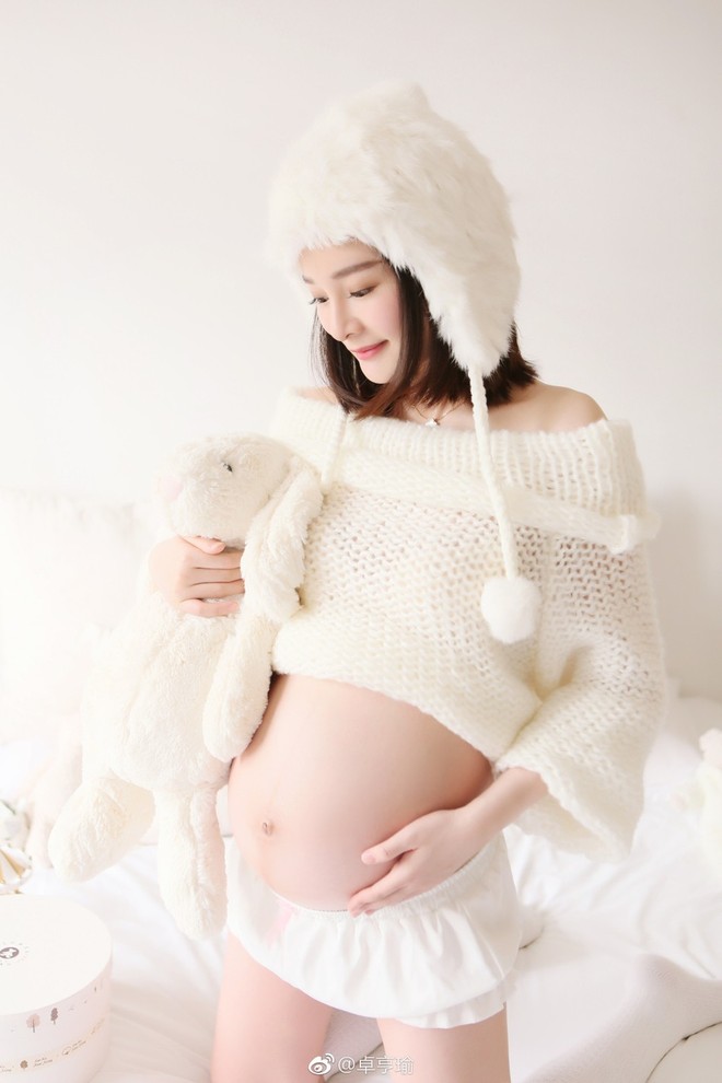 Bản sao Dương Mịch hạ sinh qu&yacute; tử đầu l&ograve;ng: Bầu b&iacute; tăng c&acirc;n vẫn xinh kh&ocirc;ng k&eacute;m minh tinh hạng A - Ảnh 7.