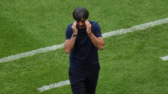 HLV Joachim Low: Đức không xứng đáng vô địch World Cup một lần nữa - Ảnh 1.