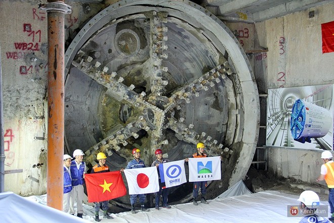 Đường hầm thứ 2 của Metro trong lòng trung tâm Sài Gòn đã hoàn thành, chuẩn bị lắp đường ray - Ảnh 2.