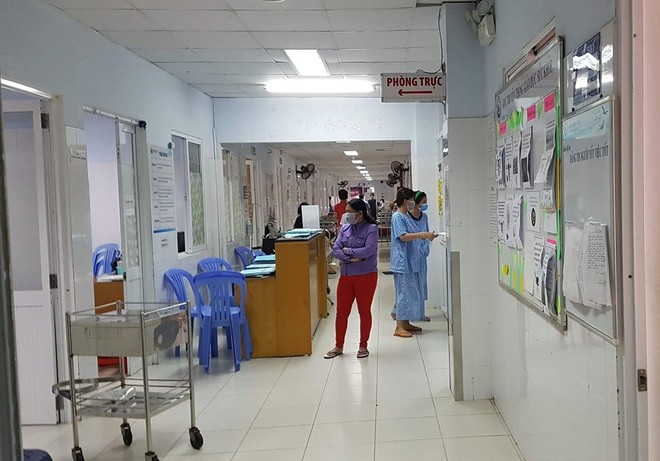 Bệnh viện Từ Dũ không nhận bệnh nhân mới sau khi 16 người dương tính với cúm A/H1N1  - Ảnh 1.