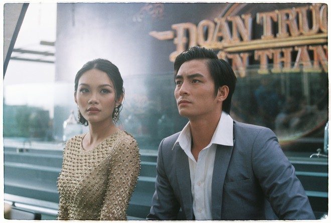 Nam ch&iacute;nh điển trai trong MV mới của Hương Tr&agrave;m: Ho&aacute; ra l&agrave; ch&agrave;ng trai từng khiến B&iacute;ch Phương li&ecirc;u xi&ecirc;u - Ảnh 2.