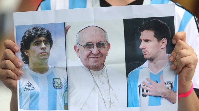 Fan Argentina khóc nghẹn ngày Messi và đồng đội chia tay World Cup 2018 - Ảnh 3.