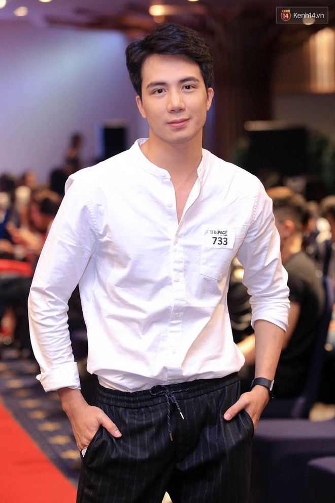 The Face: Phi công trẻ của Hòa Minzy, bạn trai Sĩ Thanh, người đẹp chuyển giới... đổ bộ buổi casting Hà Nội - Ảnh 8.