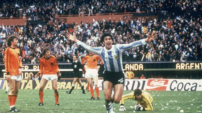 Lịch sử World Cup 1978: Chức vô địch có mùi của Argentina - Ảnh 3.