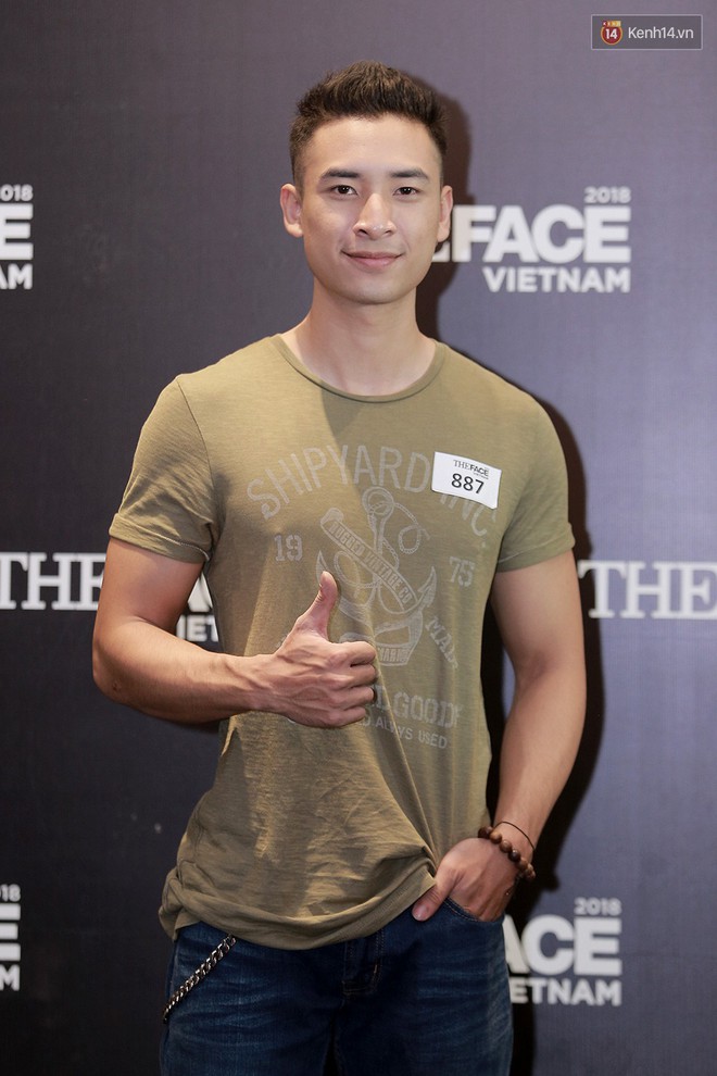 The Face: Phi công trẻ của Hòa Minzy, bạn trai Sĩ Thanh, người đẹp chuyển giới... đổ bộ buổi casting Hà Nội - Ảnh 13.