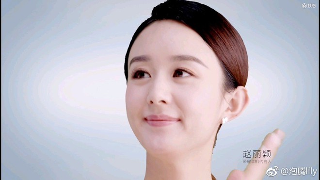 Gương mặt cứng đờ, phải chăng Triệu Lệ Dĩnh ti&ecirc;m botox qu&aacute; đ&agrave;? - Ảnh 4.