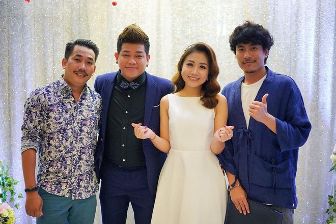 Clip: Ho&agrave;i Linh vừa h&aacute;t T&uacute;p lều l&yacute; tưởng, vừa nhảy tưng bừng tại đ&aacute;m cưới đ&agrave;n em  - Ảnh 3.