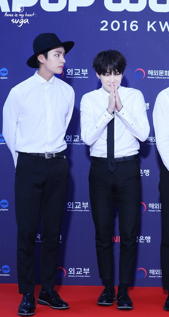 Sự thật th&uacute; vị tại Kpop: Nh&oacute;m nhạc n&agrave;o cũng c&oacute; những pha ch&ecirc;nh lệch chiều cao như người khổng lồ v&agrave; t&iacute; hon - Ảnh 12.