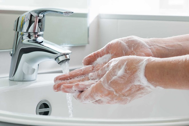 Ổ dịch c&uacute;m A/H1N1 lớn chưa từng c&oacute; ở BV Từ Dũ: L&agrave;m ngay những điều n&agrave;y để ph&ograve;ng tr&aacute;nh bệnh - Ảnh 2.