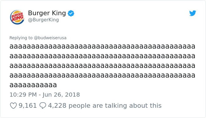 Burger King h&ograve; h&eacute;t c&atilde;i nhau loạn x&igrave; với Budweiser tr&ecirc;n mạng x&atilde; hội, cư d&acirc;n mạng ngớ người khi biết sự thật - Ảnh 11.