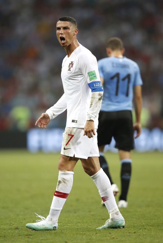 Ronaldo: Bây giờ không phải là lúc thích hợp để nói về tương lai của tôi - Ảnh 2.