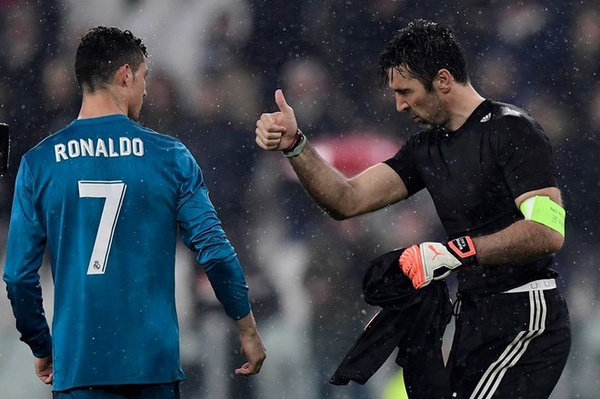 Thủ môn Buffon: Không bất ngờ nếu Ronaldo sang Juventus - Ảnh 1.