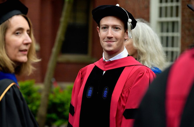 5 CEO ki&ecirc;m tỷ ph&uacute; c&ocirc;ng nghệ đều bỏ học Harvard v&agrave; Stanford, mỗi năm kiếm ngh&igrave;n tỷ đ&uacute;t t&uacute;i - Ảnh 2.