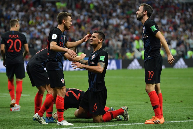 Hãy ngả mũ thán phục đội tuyển Croatia! Góp mặt ở chung kết World Cup 2018 sau 3 trận liên tiếp phải đấu thêm hiệp phụ - Ảnh 2.