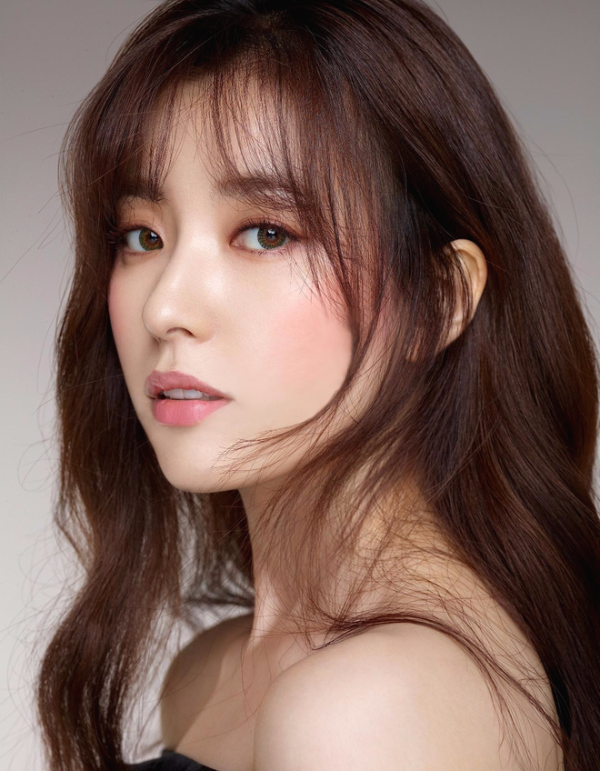 Cặp đôi thánh sống Kang Dong Won và Han Hyo Joo: Khi người thừa kế đời thực và nữ thần đều dính bê bối chấn động - Ảnh 10.