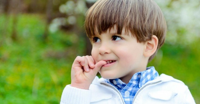 Biết r&otilde; cắn m&oacute;ng tay l&agrave; kh&ocirc;ng tốt, ảnh hưởng sức khỏe nhưng v&igrave; sao nhiều người vẫn cứ kh&ocirc;ng cưỡng lại được th&oacute;i quen xấu n&agrave;y? - Ảnh 1.
