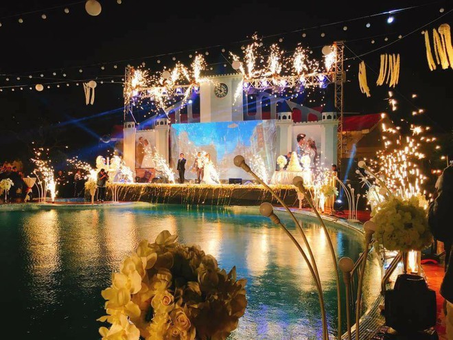 Lễ báo hỉ hoành tráng mời 1.000 khách, nguyên dàn motor đưa dâu, riêng trang trí đã hết 200 triệu ở Buôn Mê Thuột - Ảnh 5.