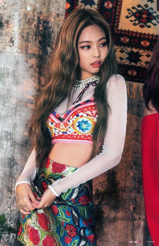 Khác hẳn các mỹ nhân Vline, Jennie (Black Pink) mặt tròn như bánh bao nhưng vẫn đẹp xuất sắc nhờ bí quyết này - Ảnh 10.