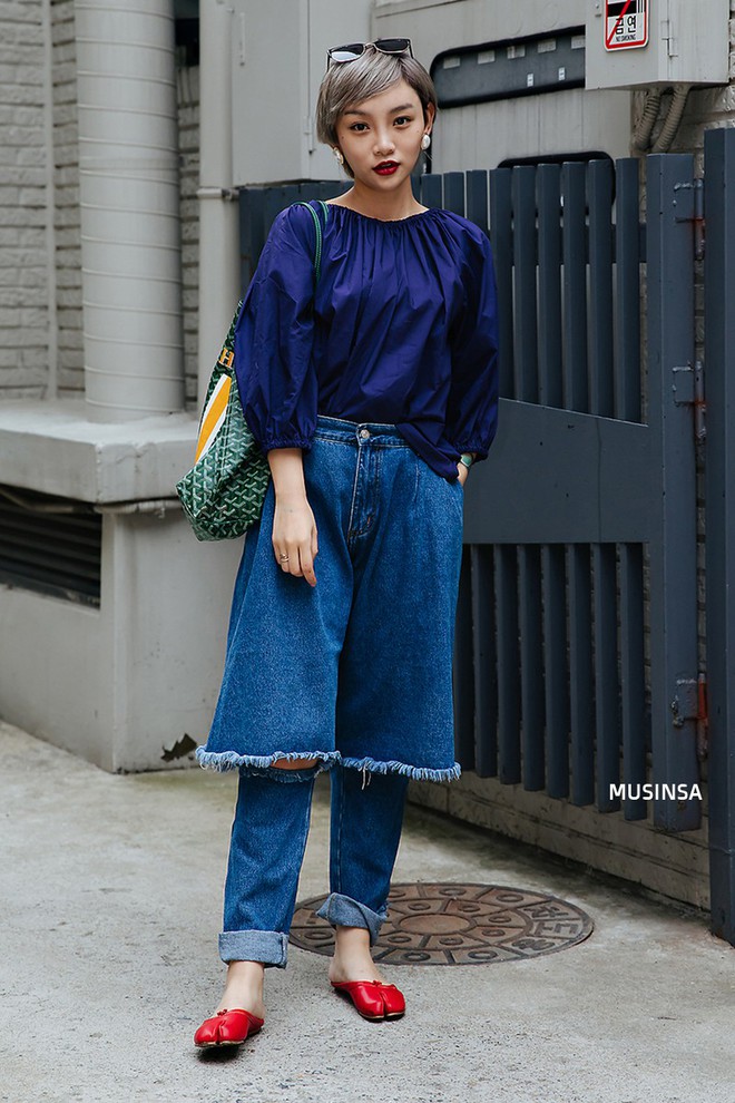 Street style giới trẻ Hàn: vẫn đơn giản mà đẹp ngất như thường lệ nhưng còn có những ca cực độc - Ảnh 10.