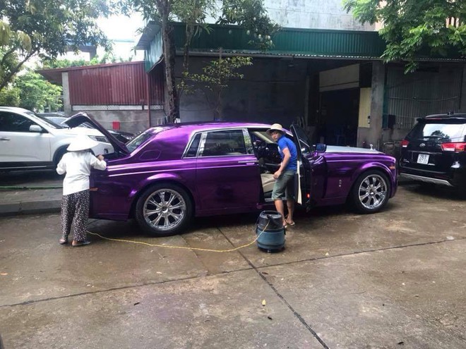 Xuất hiện chiếc Rolls-Royce m&agrave;u t&iacute;m thủy chung độc nh&acirc;t v&ocirc; nhị tại VN - Ảnh 3.