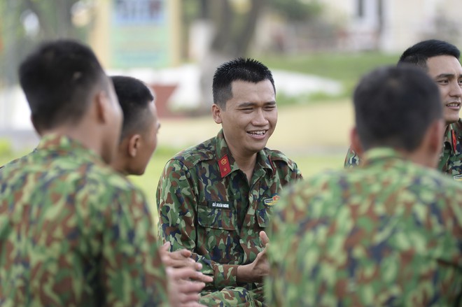 Sao nhập ngũ: Mr. Cần Trô Xuân Nghị liên tục đuối sức, thở không nổi vì thử thách quá nặng - Ảnh 15.