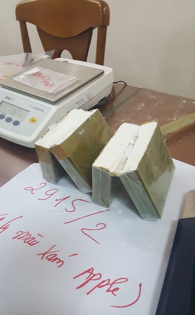 H&agrave;nh tr&igrave;nh theo dấu đường d&acirc;y heroin khủng nhất TP.HCM - Ảnh 7.