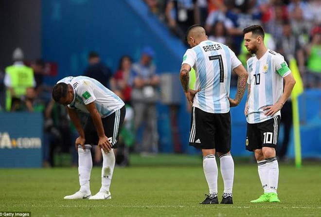 Argentina chính thức sa thải HLV Sampaoli sau thất bại ở World Cup 2018 - Ảnh 1.