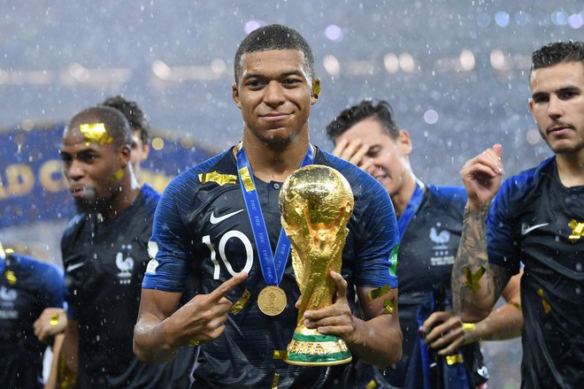 Ở tuổi 19, Mbappe không những thành công mà còn giàu lòng nhân ái - Ảnh 1.